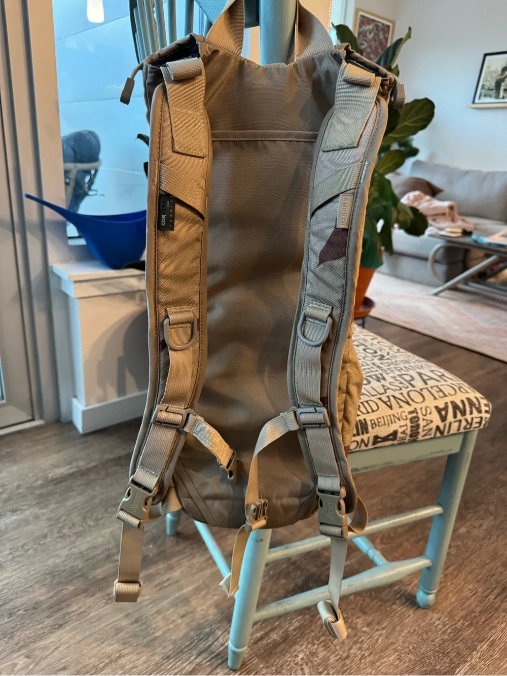 Camelbak Men's Hydration Pack - Desert Tan Camo